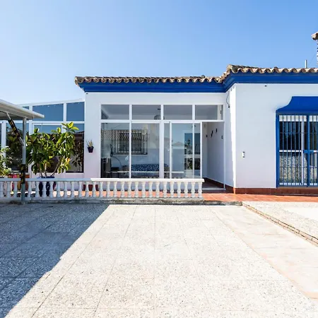 Frambuesa By Cadiz Time Holiday home *